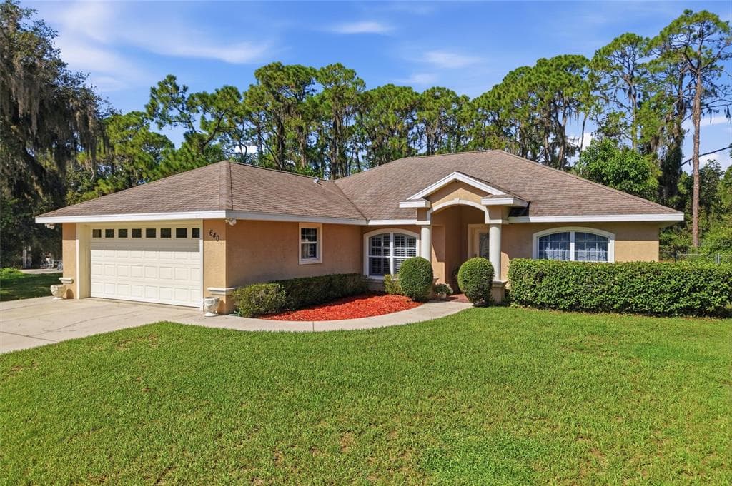 640 HIGHLANDS LAKE DRIVE LAKE PLACID, FL 33852