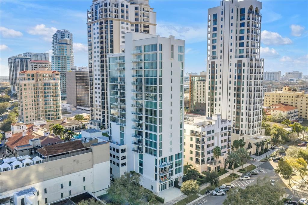 176 4TH AVENUE NE UNIT 1101