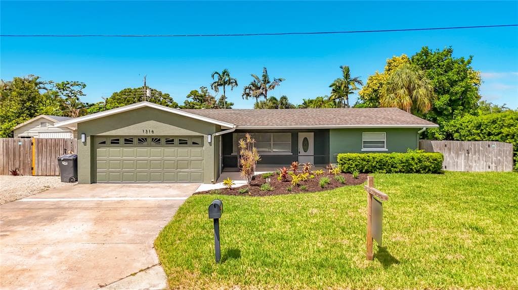 1316 62ND STREET NW BRADENTON, FL 34209