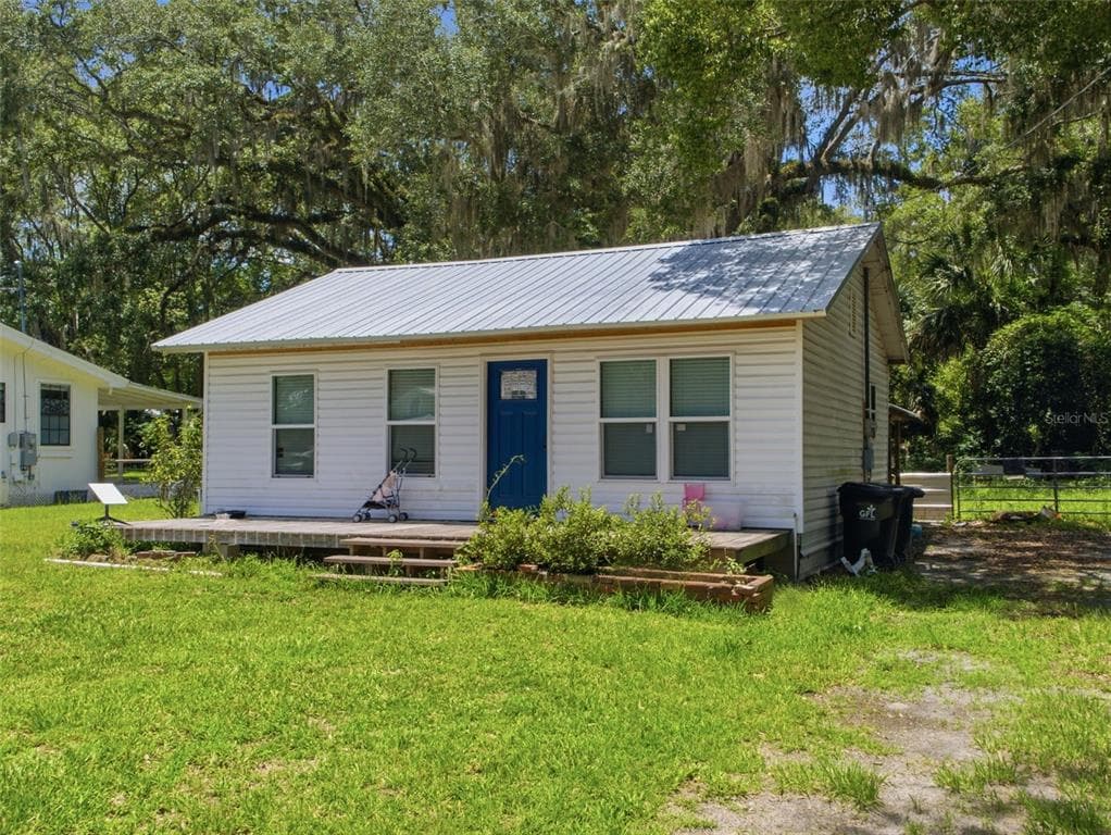 306 SE 2 STREET WILLISTON, FL 32696
