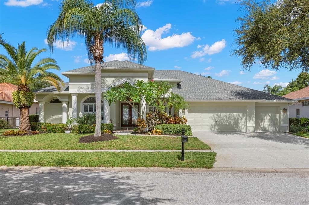 10205 FALCON TERRACE SEMINOLE, FL 33778