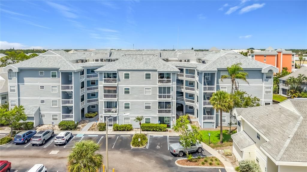 6810 STONES THROW CIRCLE N UNIT 13302