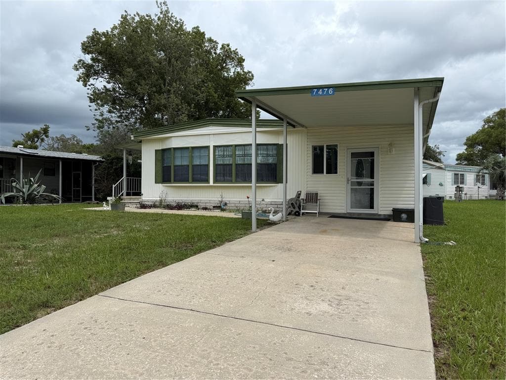 7476 DEARBORN AVENUE BROOKSVILLE, FL 34613