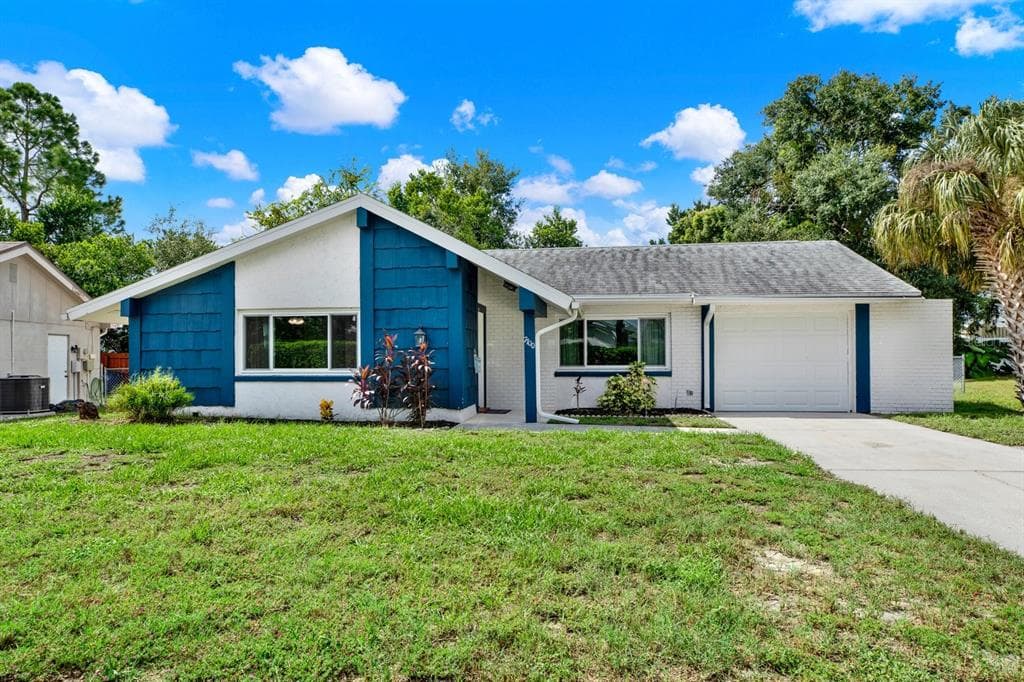 7700 BAYLEAF DRIVE HUDSON, FL 34667