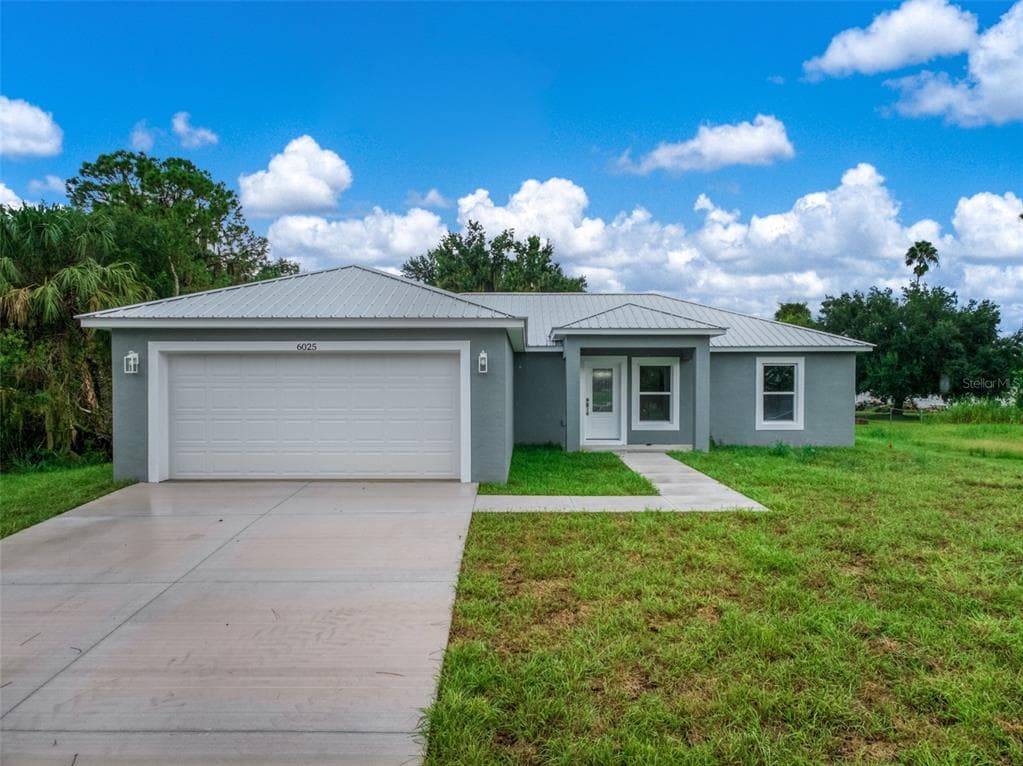 6025 CYPRESS TERRACE SEBRING, FL 33876