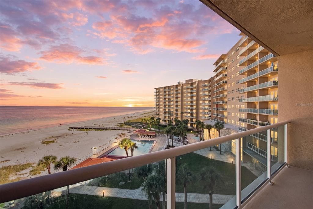 880 MANDALAY AVENUE UNIT S507