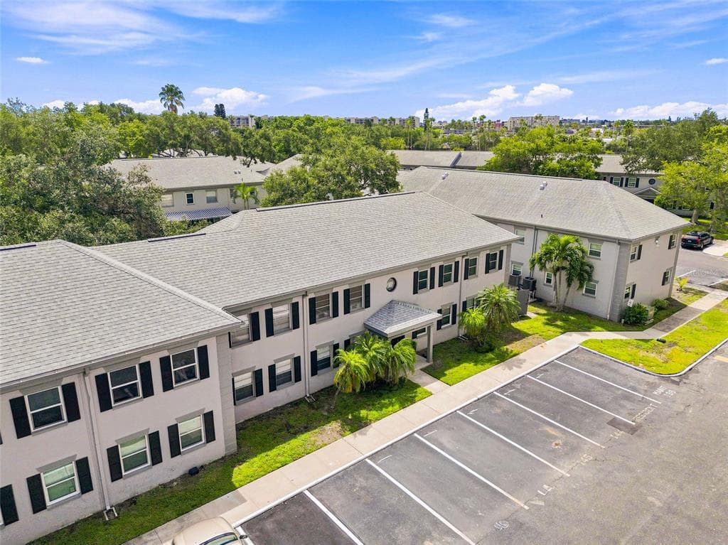 1180 RUE DES ROIS UNIT 1A SOUTH PASADENA, FL 33707