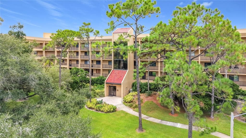 3078 EASTLAND BOULEVARD UNIT 209