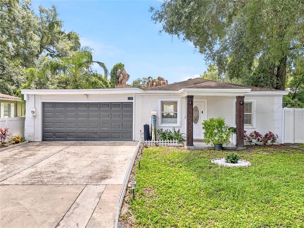 701 E CRENSHAW STREET TAMPA, FL 33604