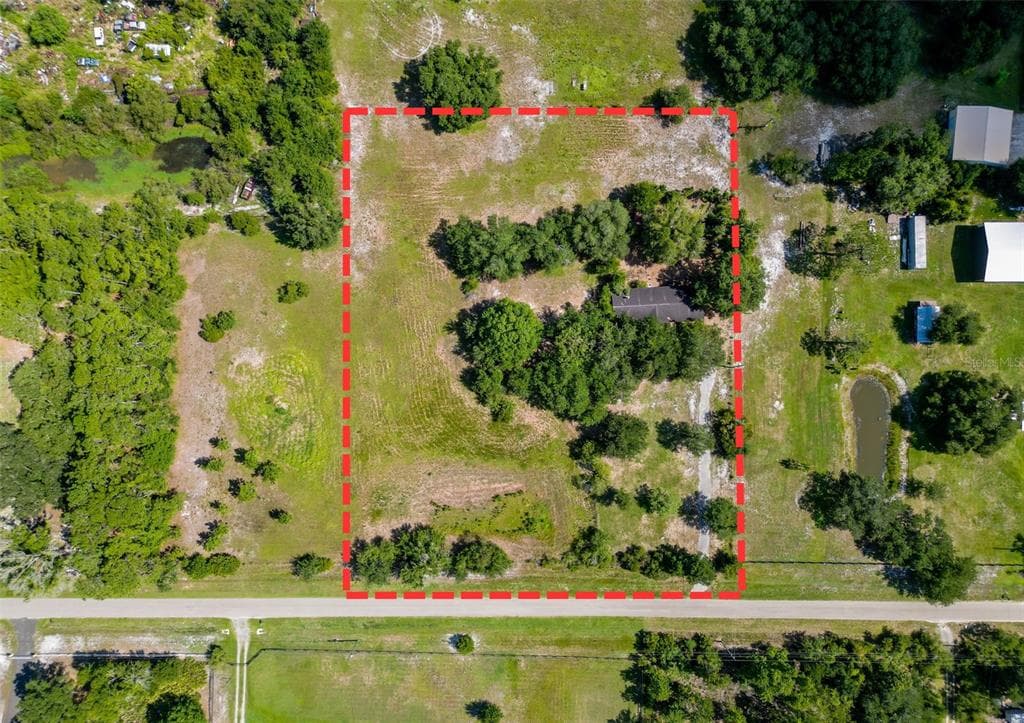6020 KELLY ROAD PLANT CITY, FL 33565