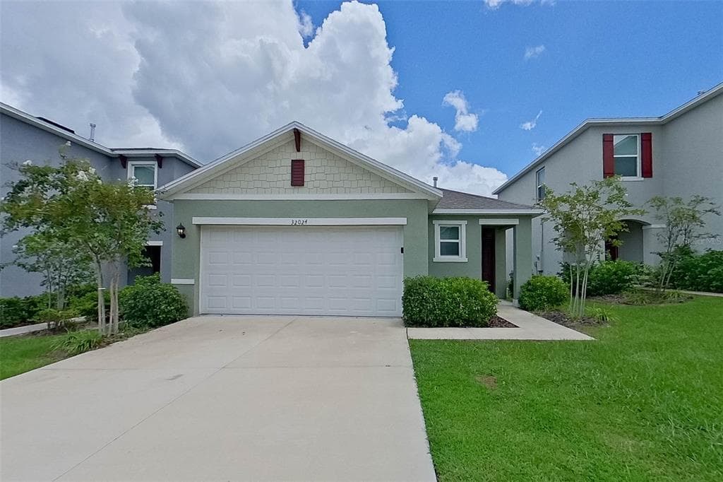 32024 KATELIN CIRCLE LEESBURG, FL 34748