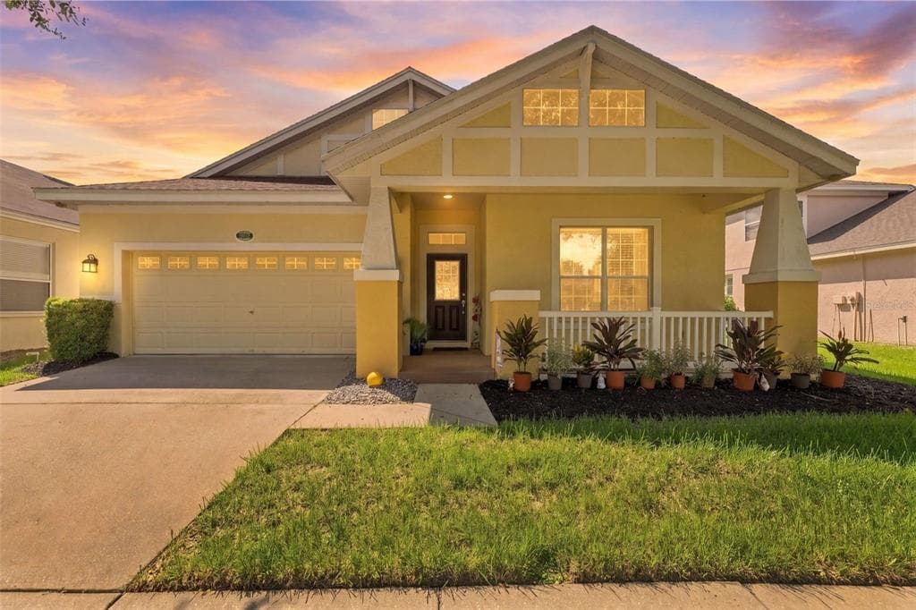 18022 LAKE REFLECTIONS BOULEVARD LUTZ, FL 33558