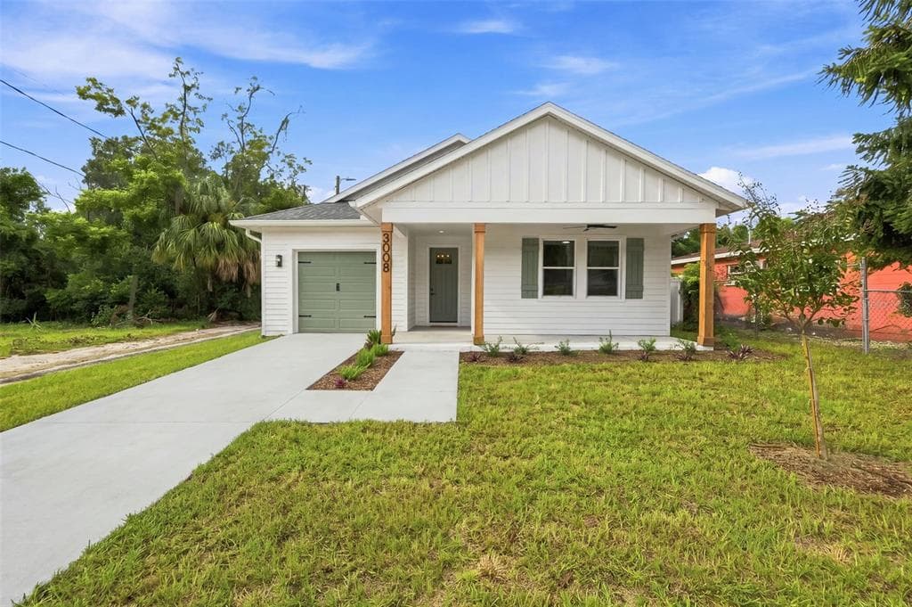 3008 E OSBORNE AVENUE