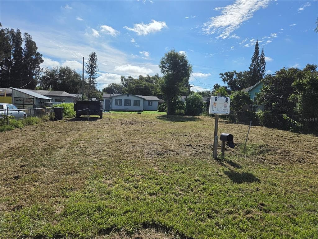 5871 43RD STREET N ST PETERSBURG, FL 33714