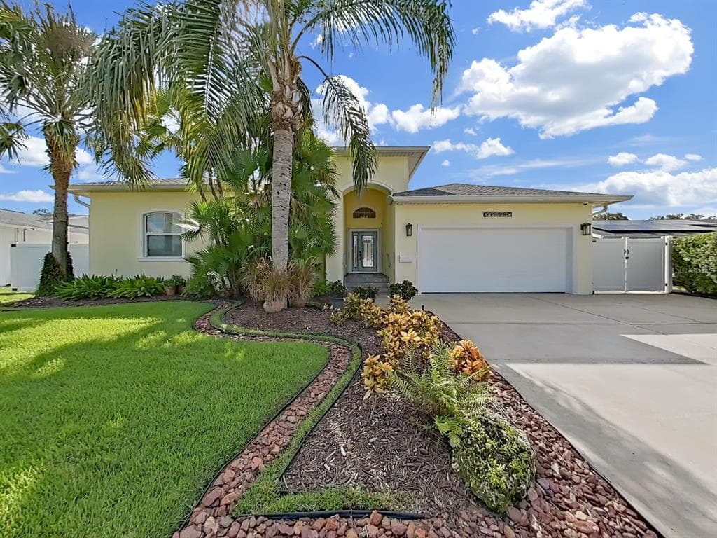 5819 IMPERIAL KEY TAMPA, FL 33615