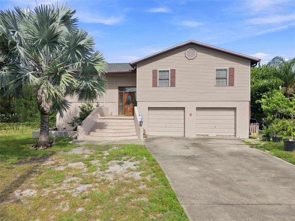 5 VENETIAN COURT TARPON SPRINGS, FL 34689