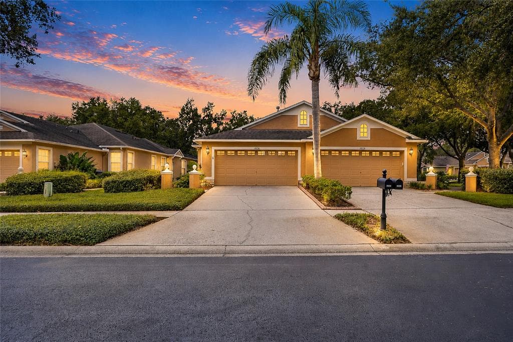 19126 WHITE WING PLACE TAMPA, FL 33647