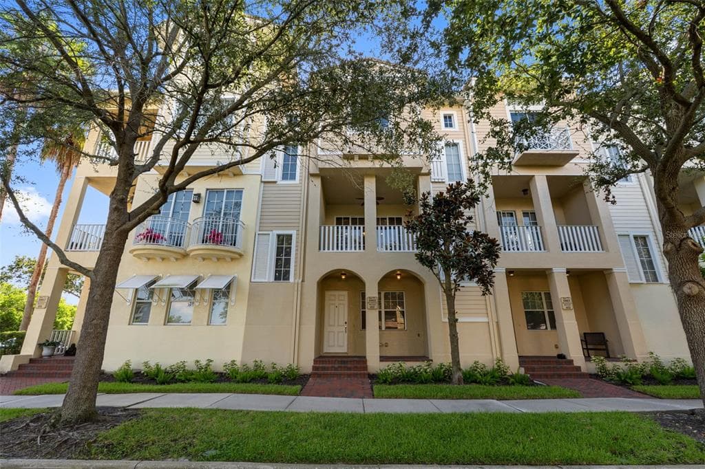 5902 PRINTERY STREET UNIT 102