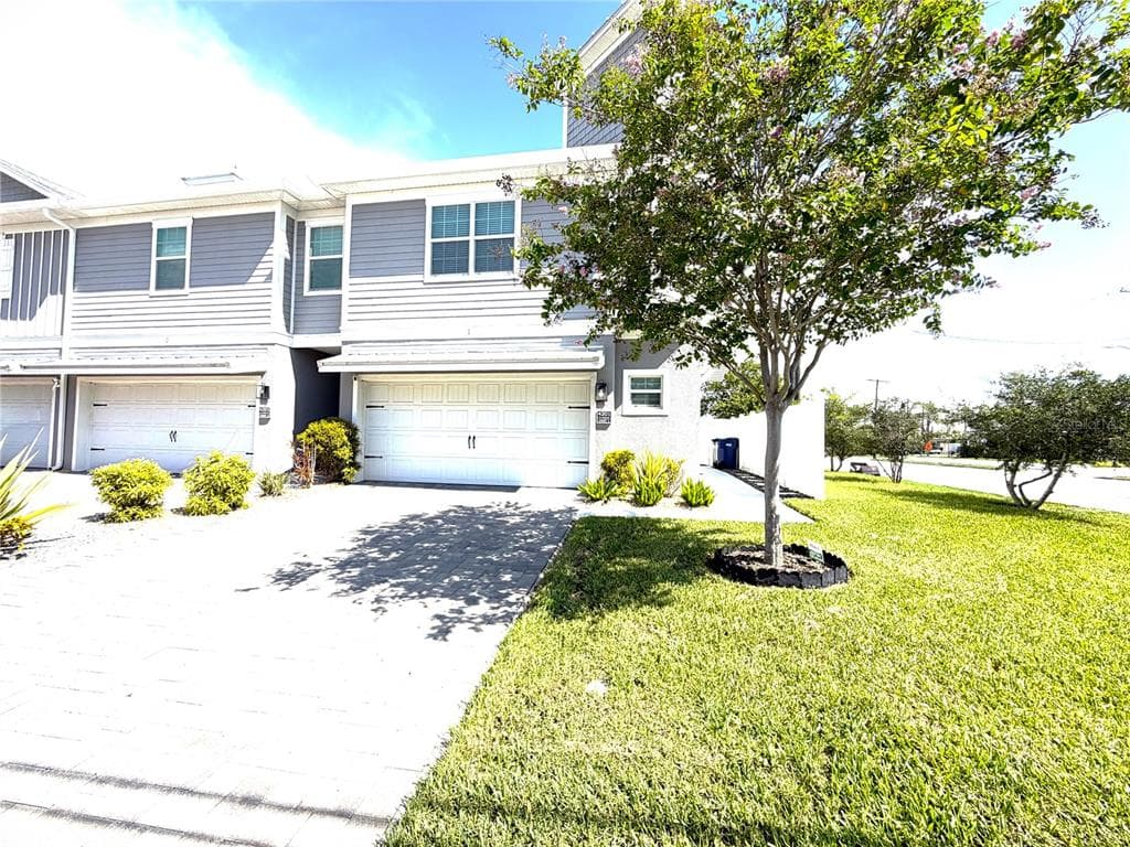 4201 W GRAY STREET UNIT 1 TAMPA, FL 33609