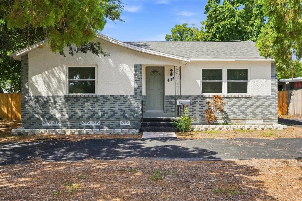 4115 FAIRFIELD AVENUE S ST PETERSBURG, FL 33711