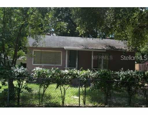 1705 HILLSIDE DRIVE