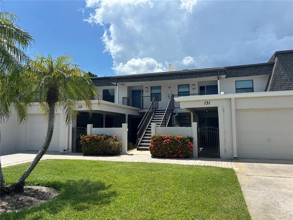 2980 HAINES BAYSHORE ROAD UNIT 134 CLEARWATER, FL 33760