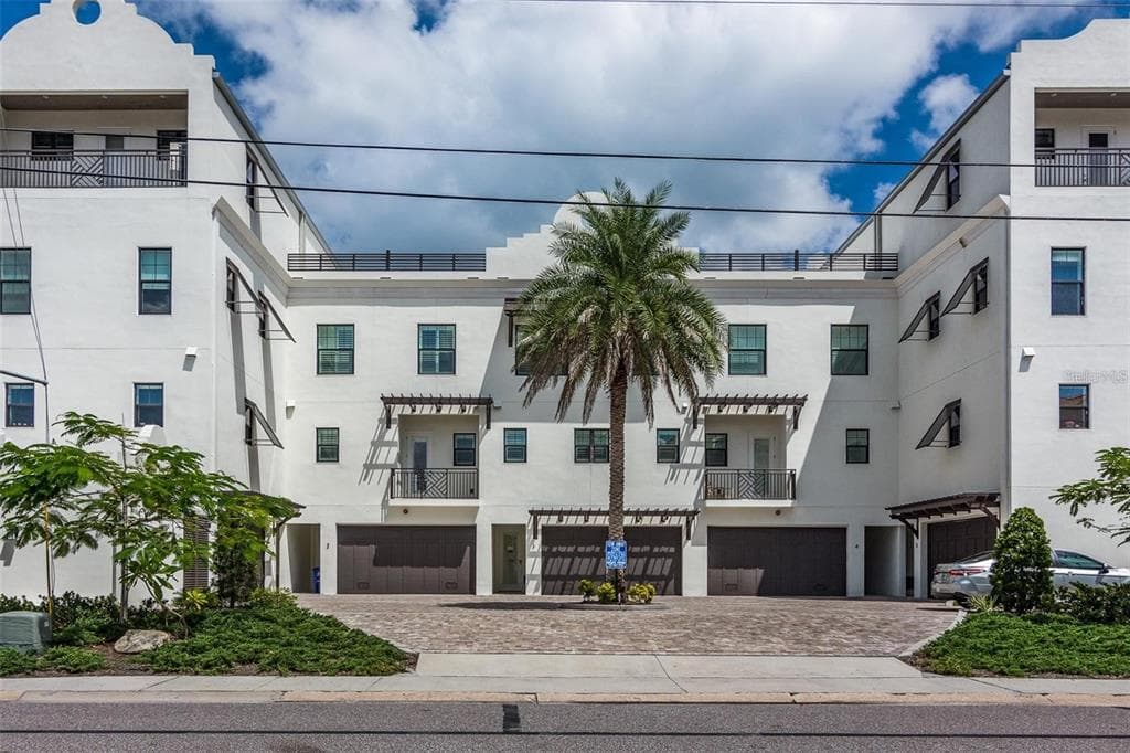 176 BRIGHTWATER DRIVE UNIT 2