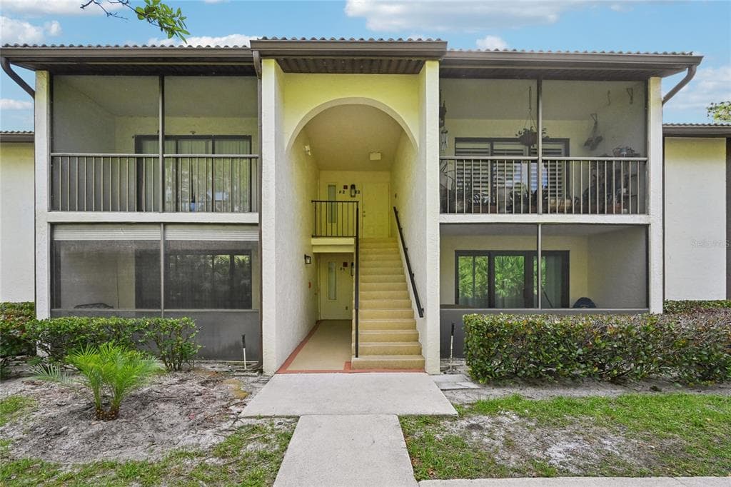 1575 SW SILVER PINE WAY UNIT F2