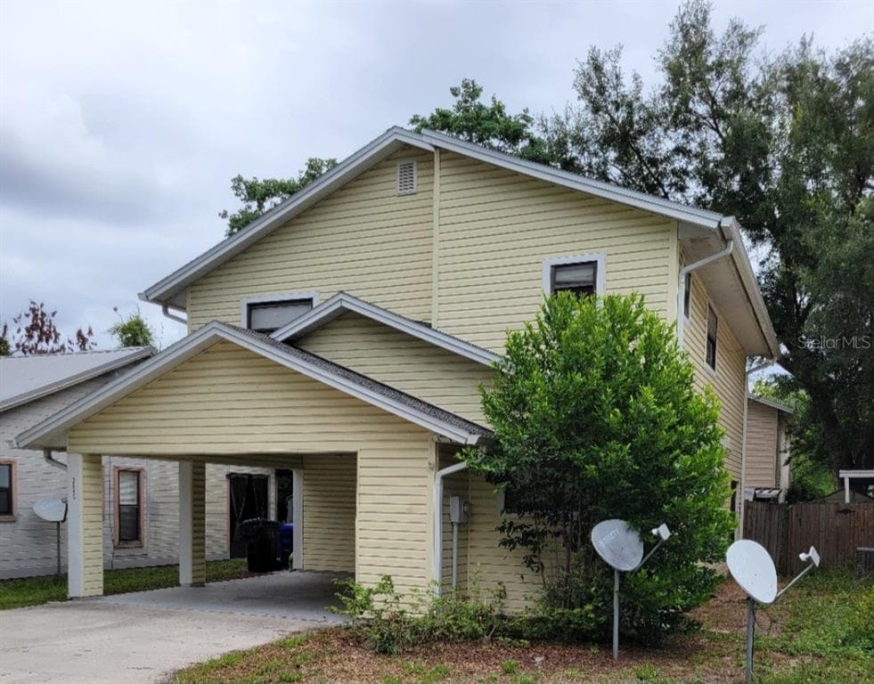 3546 RAINTREE WAY LAKELAND, FL 33803