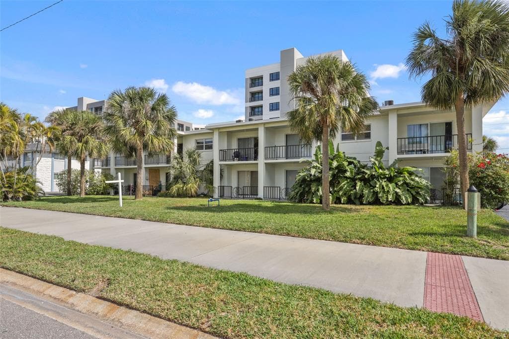 4420 37TH STREET S UNIT 10
