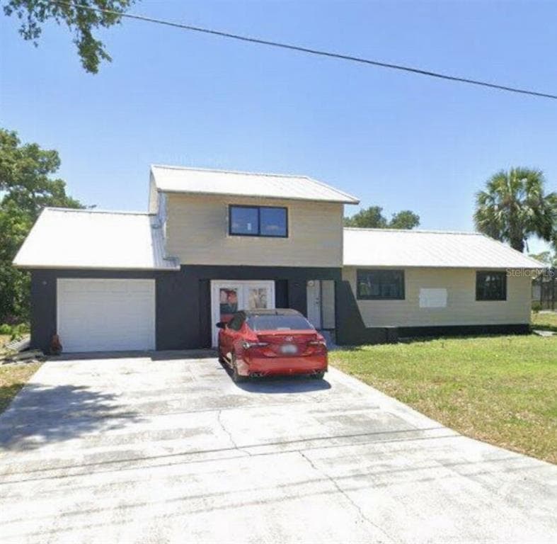 19037 COCHRAN BOULEVARD PORT CHARLOTTE, FL 33948