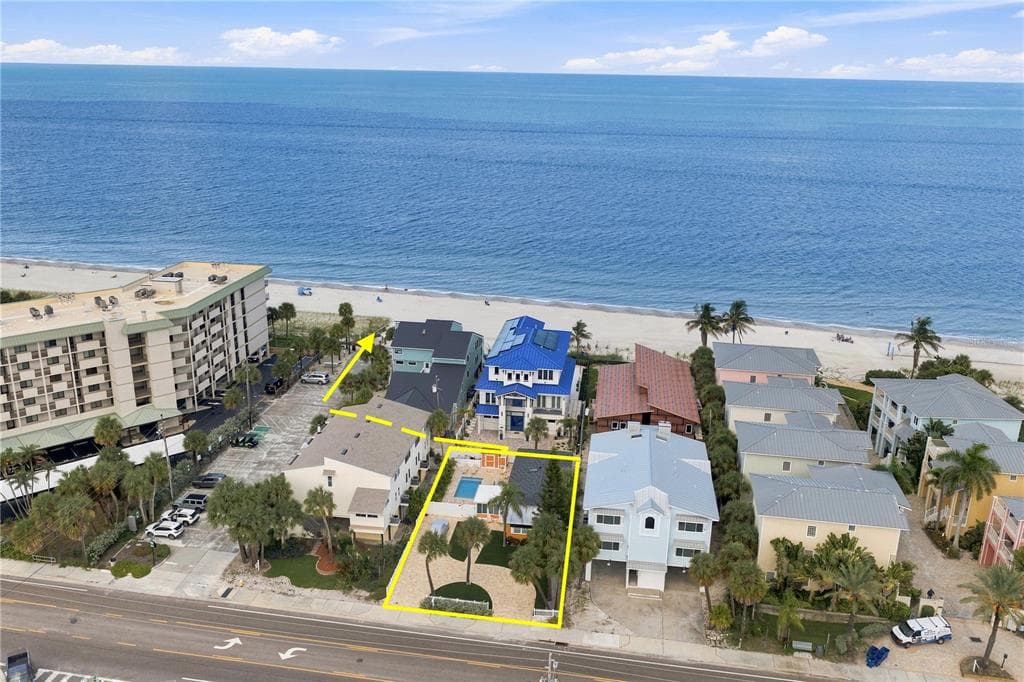 2706 GULF BOULEVARD INDIAN ROCKS BEACH, FL 33785