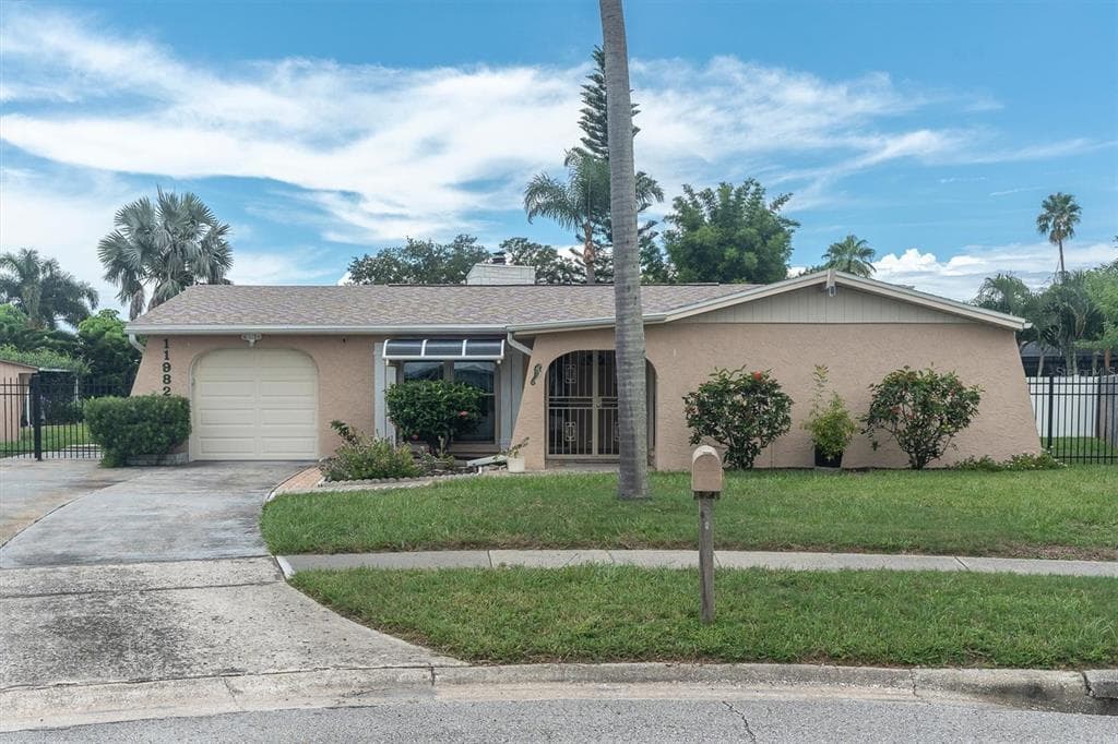 11982 TANGELO COURT