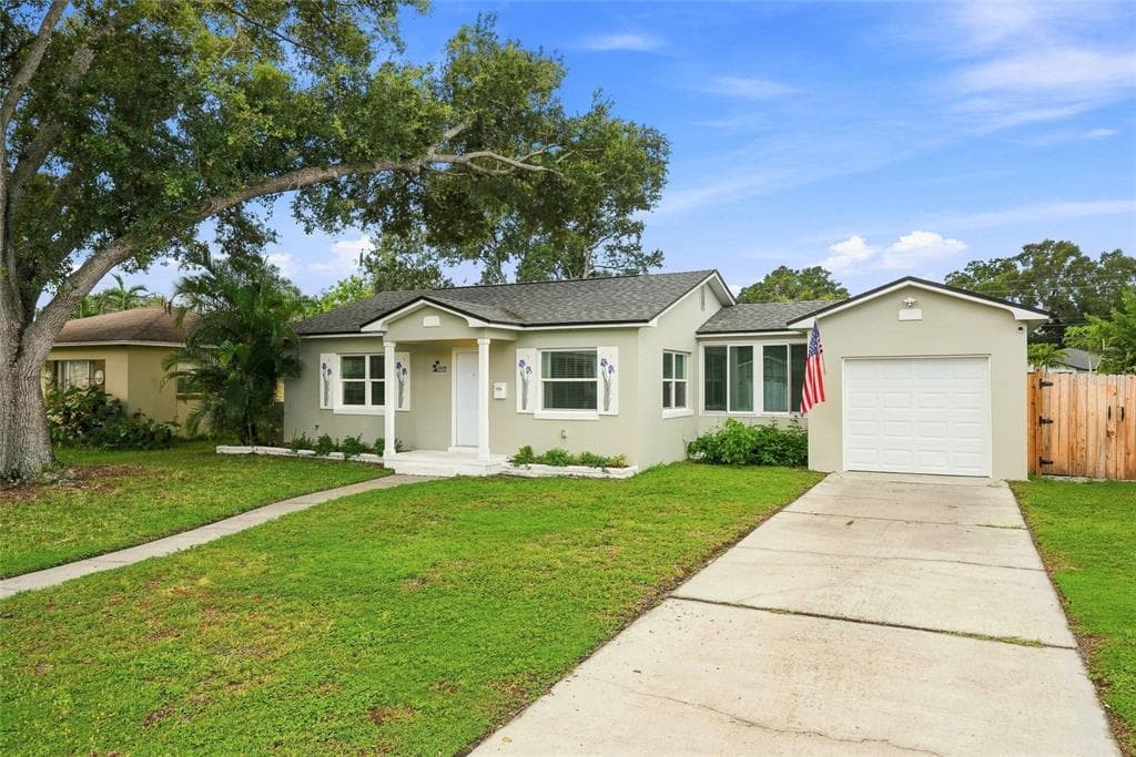 3230 MELTON STREET N ST PETERSBURG, FL 33704