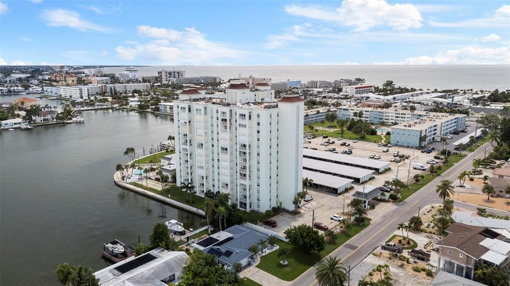 420 64TH AVENUE UNIT 102