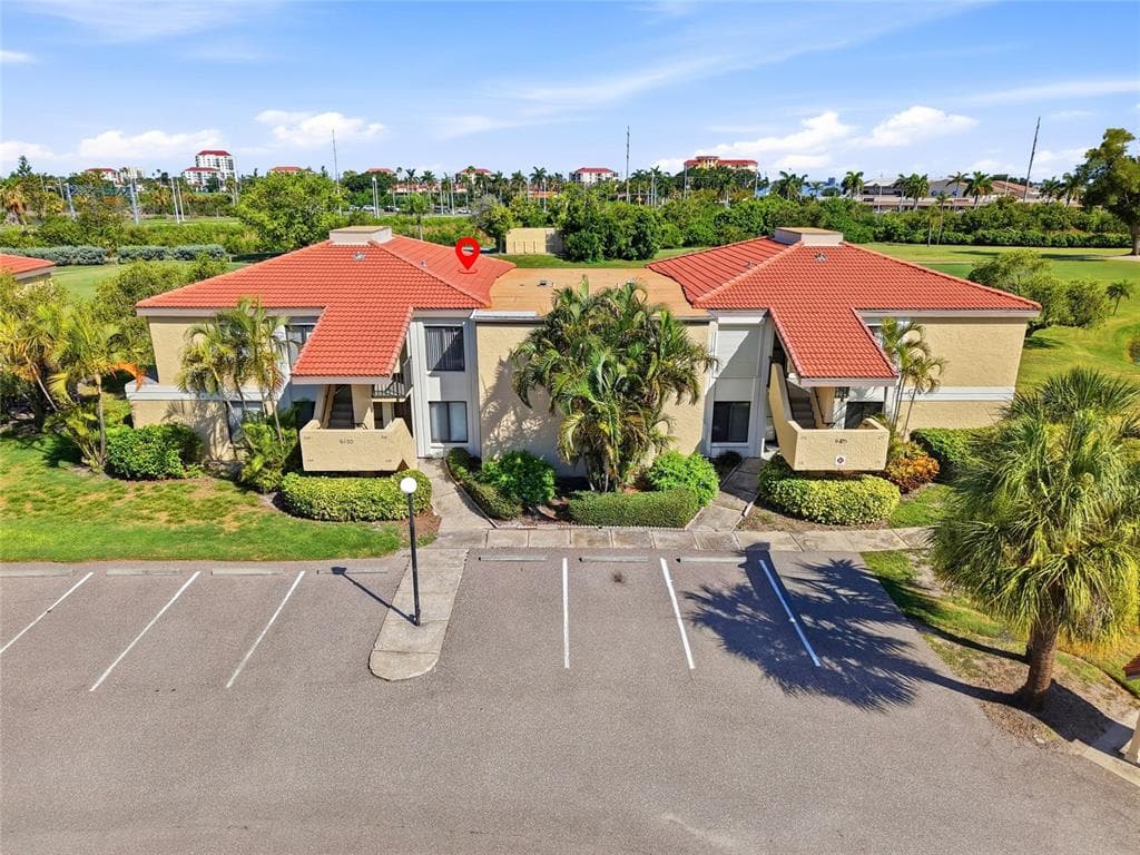 6105 PALMA DEL MAR BOULEVARD S UNIT 219 ST PETERSBURG, FL 33715