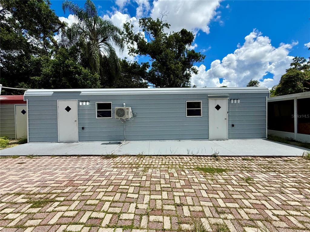 1706 E ANNIE STREET UNIT C TAMPA, FL 33612
