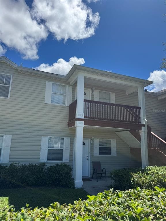 9004 SHALLOWFORD LANE UNIT #201 PORT RICHEY, FL 34668
