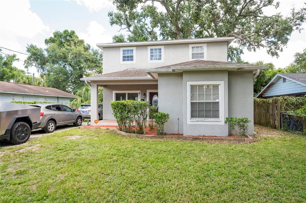 8213 N KLONDYKE STREET TAMPA, FL 33604