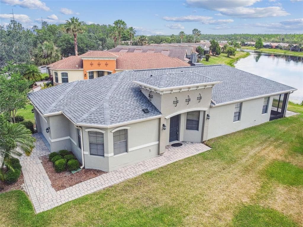 829 GRAND CANAL DRIVE POINCIANA, FL 34759