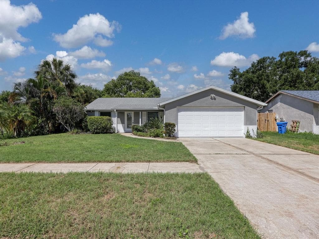6002 FIREFLY LN APOLLO BEACH, FL 33572