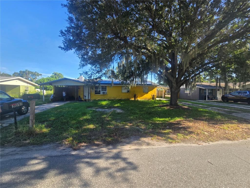 3016 FLETCHER AVENUE LAKELAND, FL 33803
