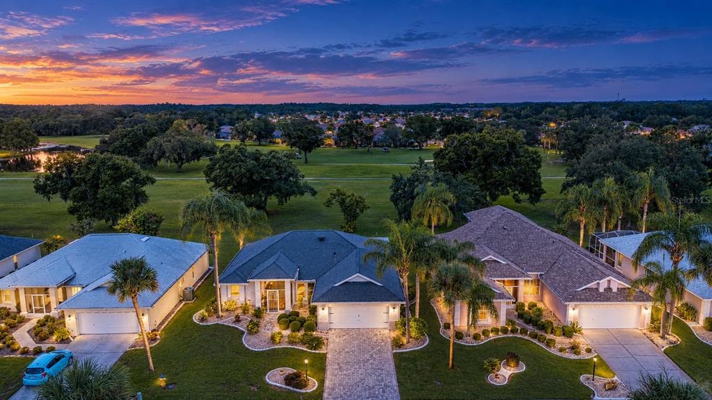 734 WINTERBROOKE WAY SUN CITY CENTER, FL 33573
