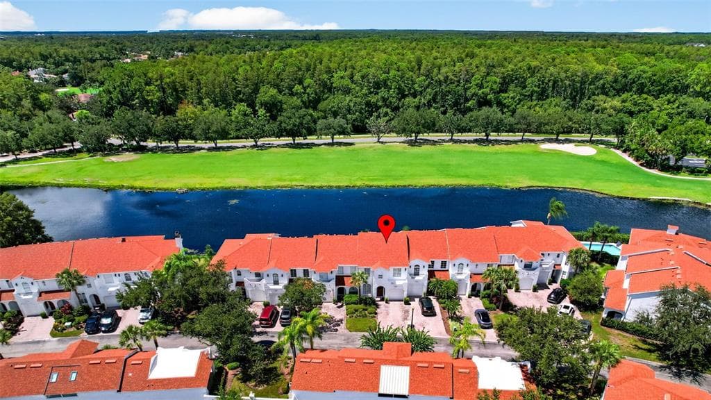 10324 SAVILLE ROWE LANE TAMPA, FL 33626