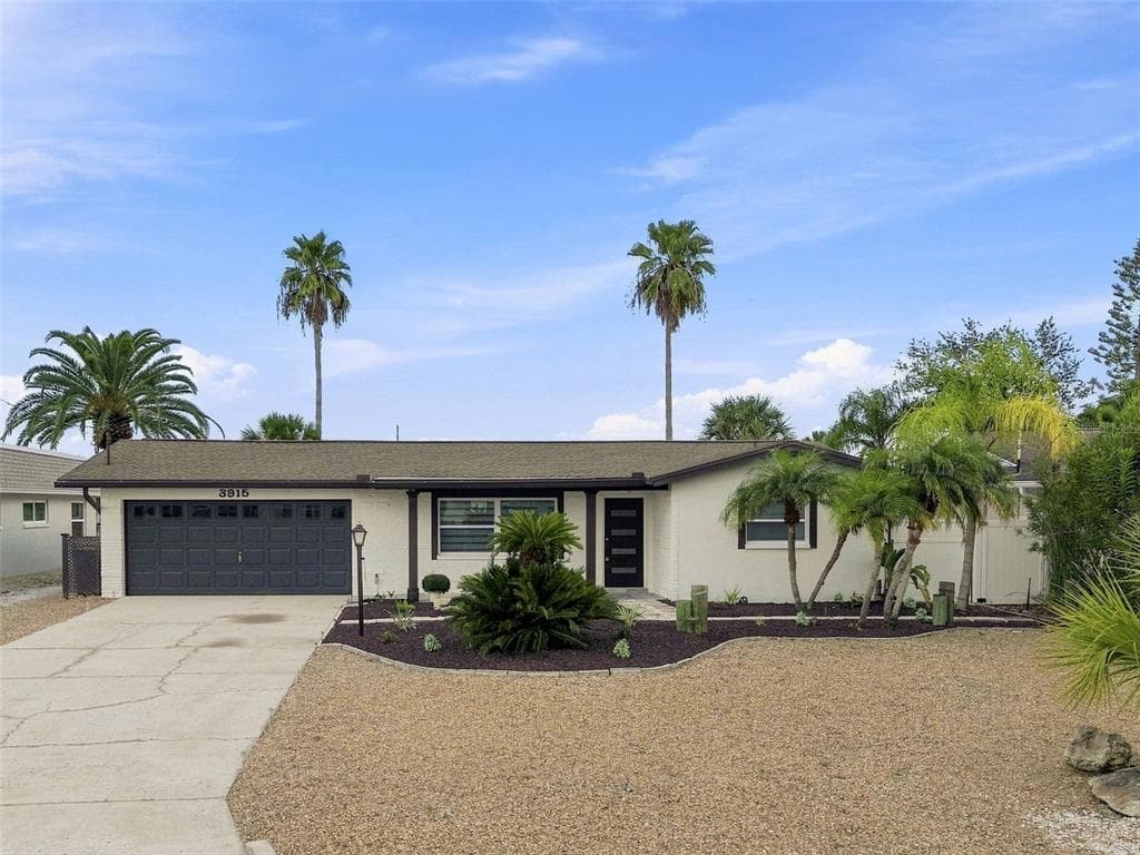 3915 HEADSAIL DRIVE