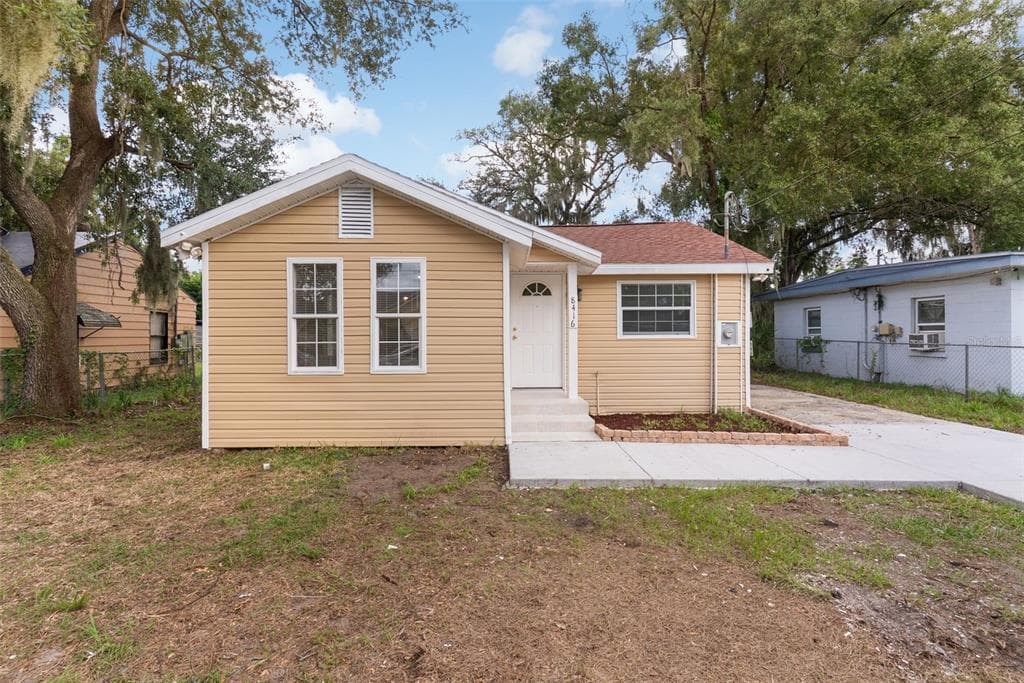 8416 N 17TH STREET TAMPA, FL 33604