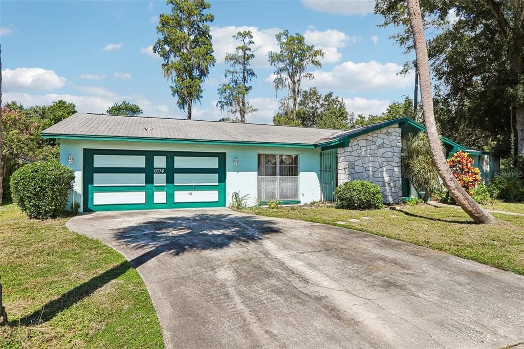 6714 GATEWAY DRIVE TAMPA, FL 33615