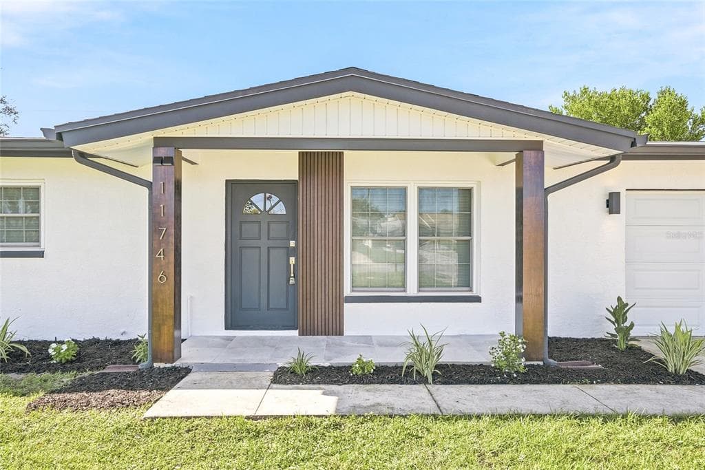 11746 78TH TERRACE SEMINOLE, FL 33772