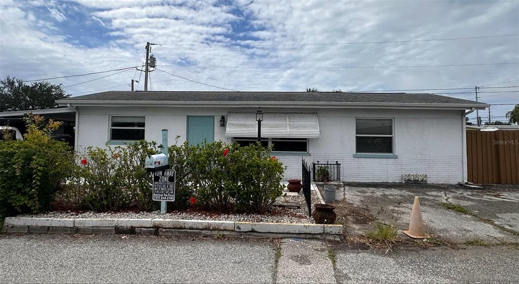 923 E 122ND AVENUE TAMPA, FL 33612