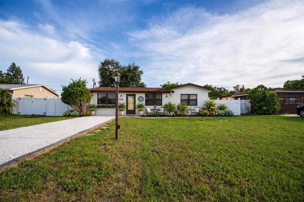 10294 54TH AVENUE N ST PETERSBURG, FL 33708